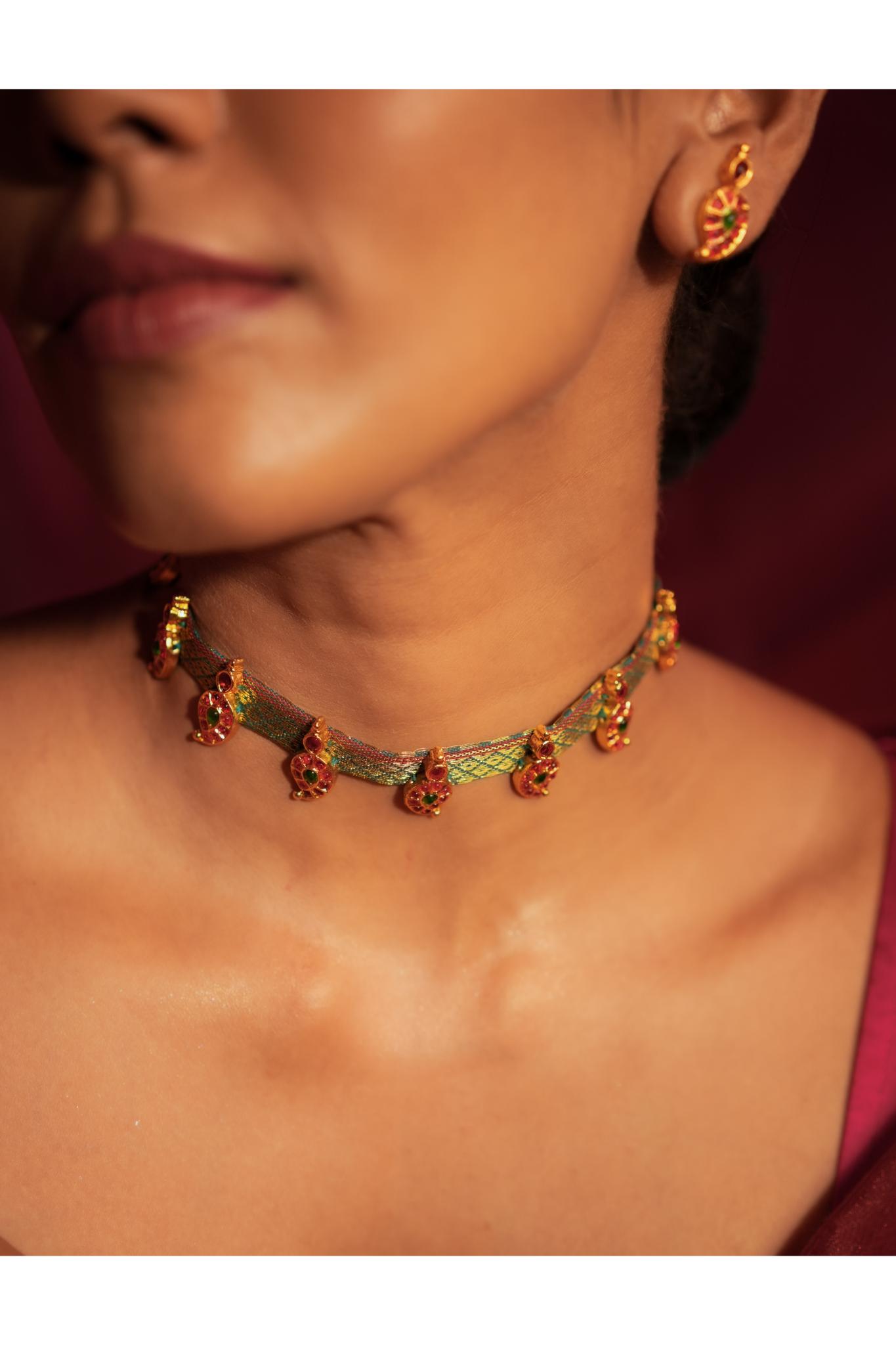 Temple Choker with Brocade - CiceroniChokerAarika