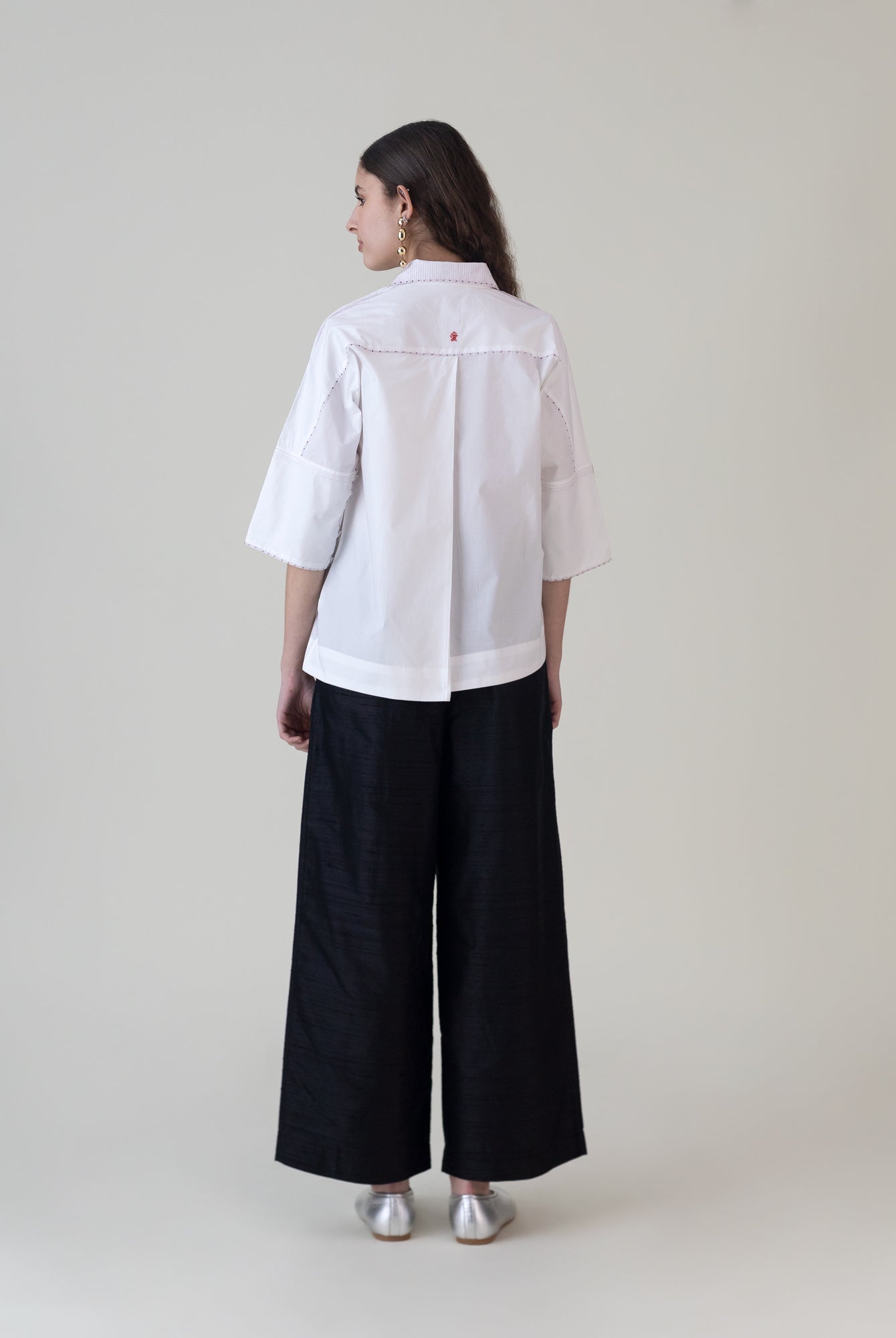 Tenkuu White Top - CiceroniTopsShades of India