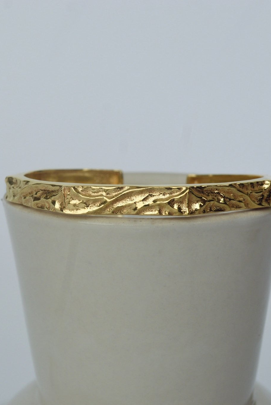 Textured Hexagonal Bracelet - CiceroniBraceletsThe Loom Art