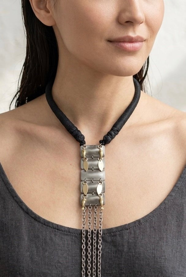 The Chainfall Necklace - CiceroniNecklaceZaza by Somya