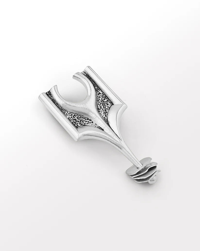 The Pilgrim Brooch - CiceroniBroochBatoki