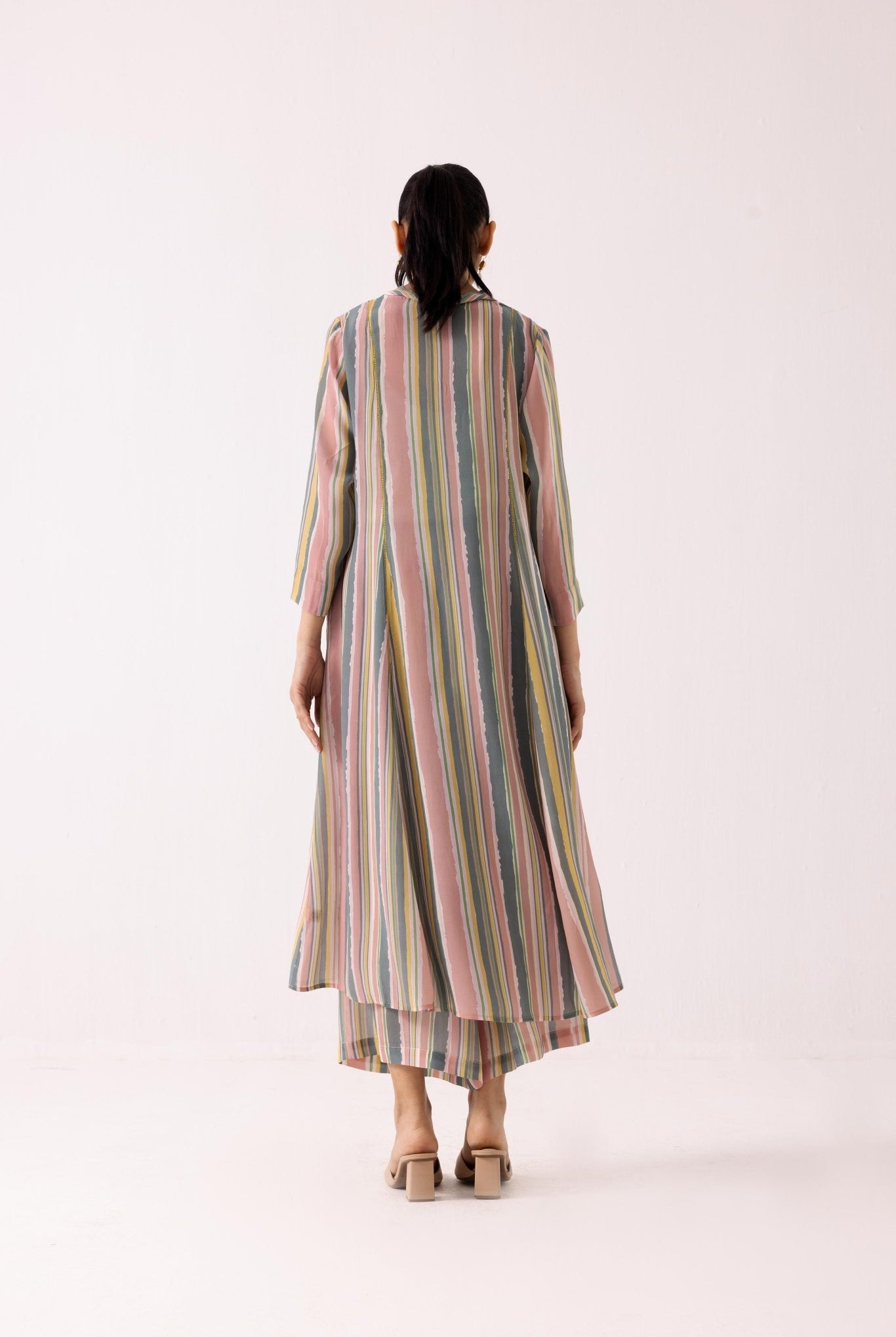 Thea Marshmallow Set - CiceroniKurta SetLabel Shreya Sharma