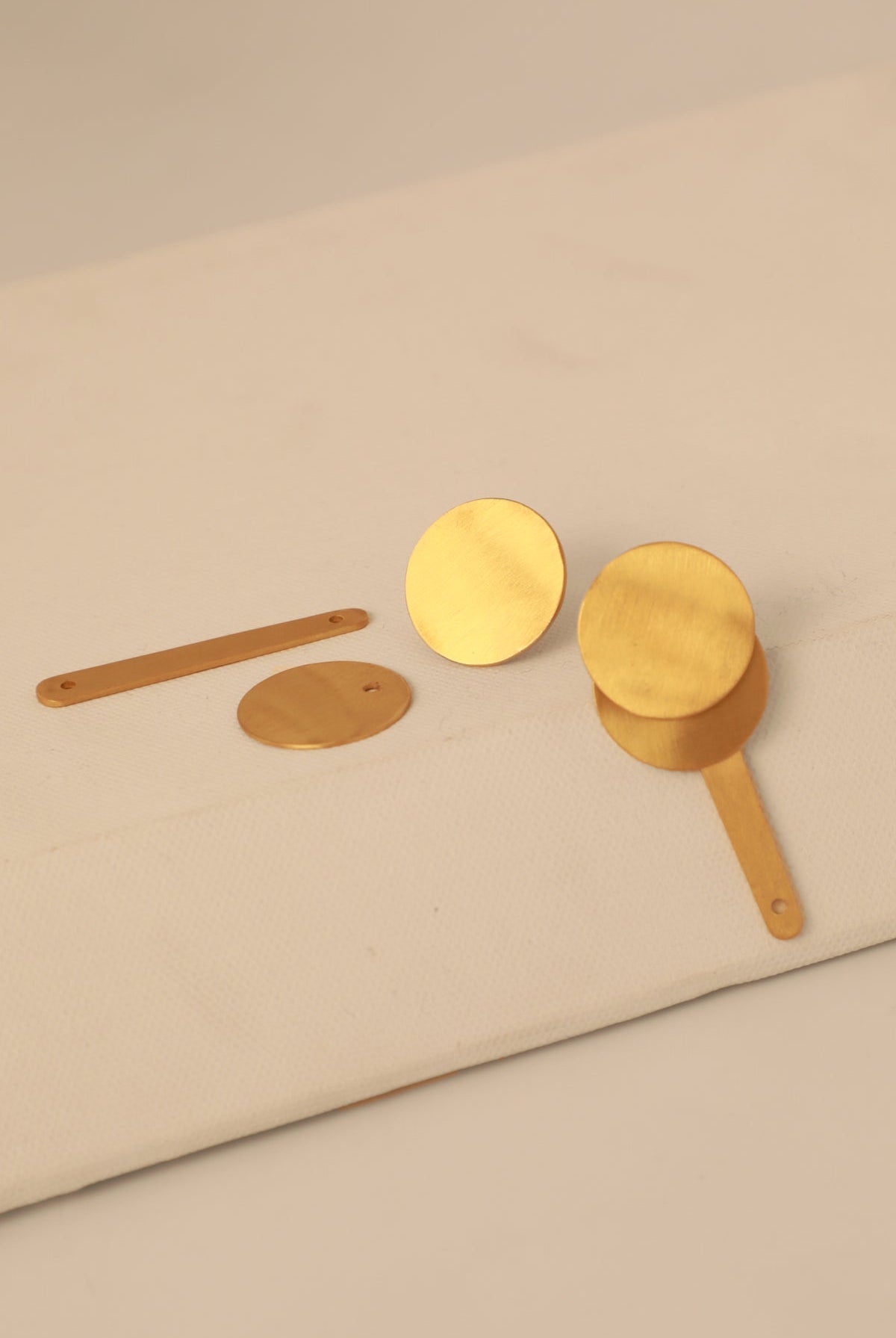 Theia - Stick Earring - CiceroniEarringsLukka Chuppi