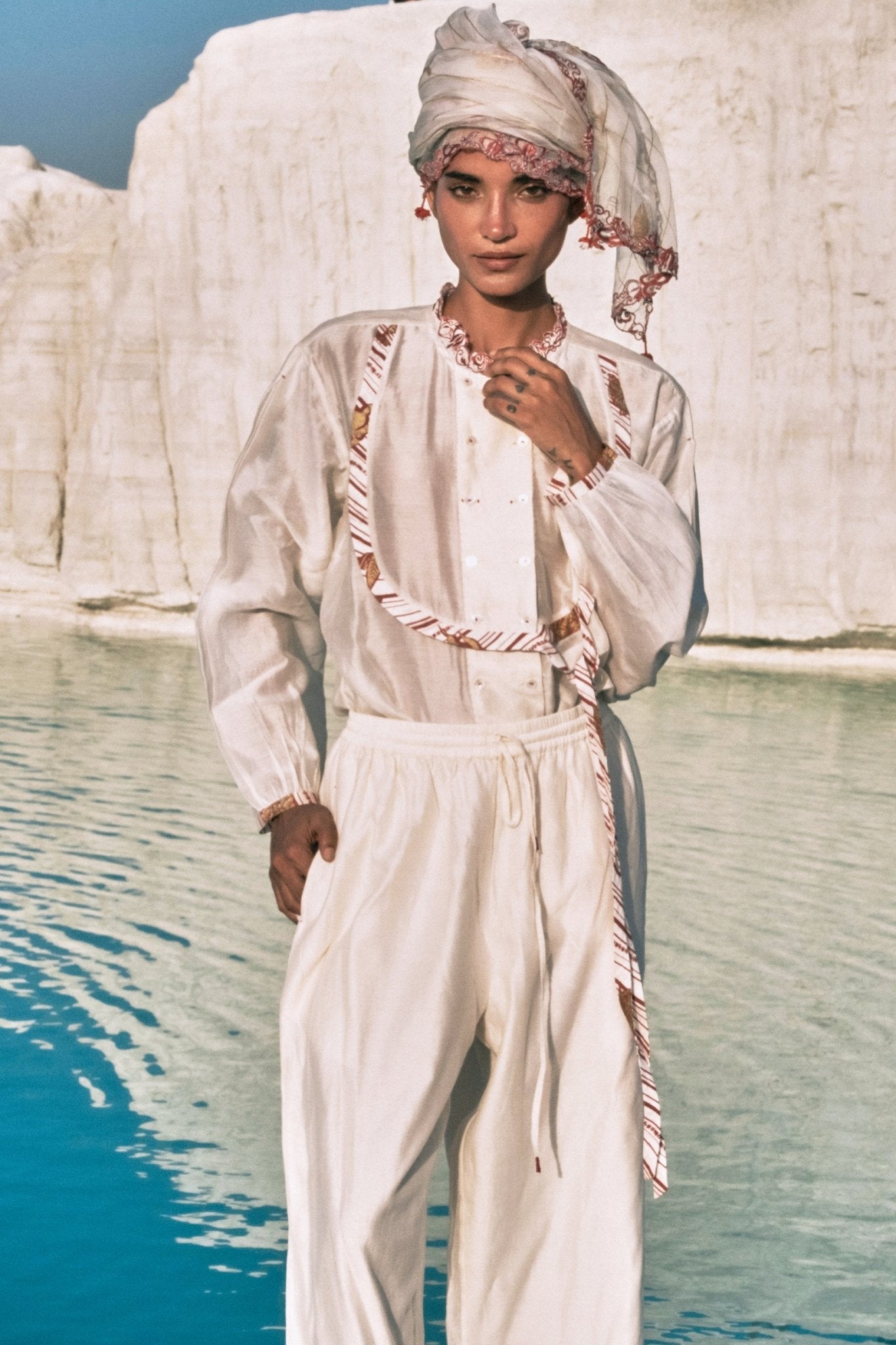 Thiri Embroidered Pants - CiceroniWomen PantsAhmev