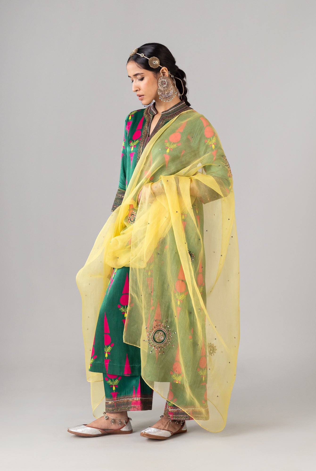 Thirma Dupatta - CiceroniDupattaShades of India