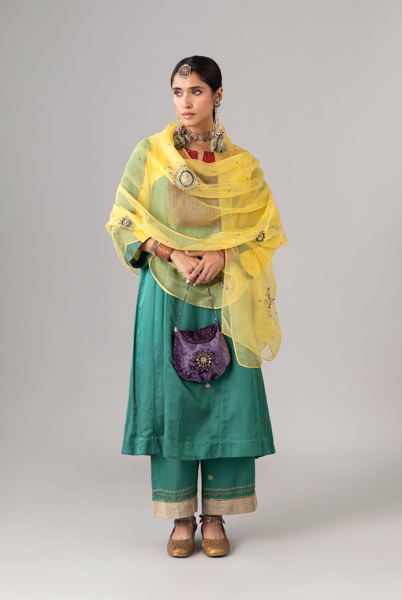 Thirma Dupatta - CiceroniDupattaShades of India