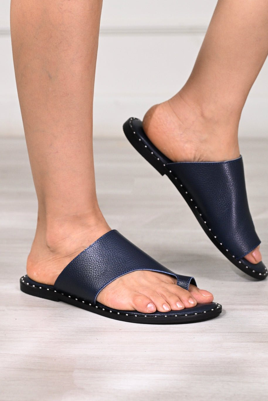 Tip Toe Rivets - Blue - CiceroniFlatsZanzibar Living