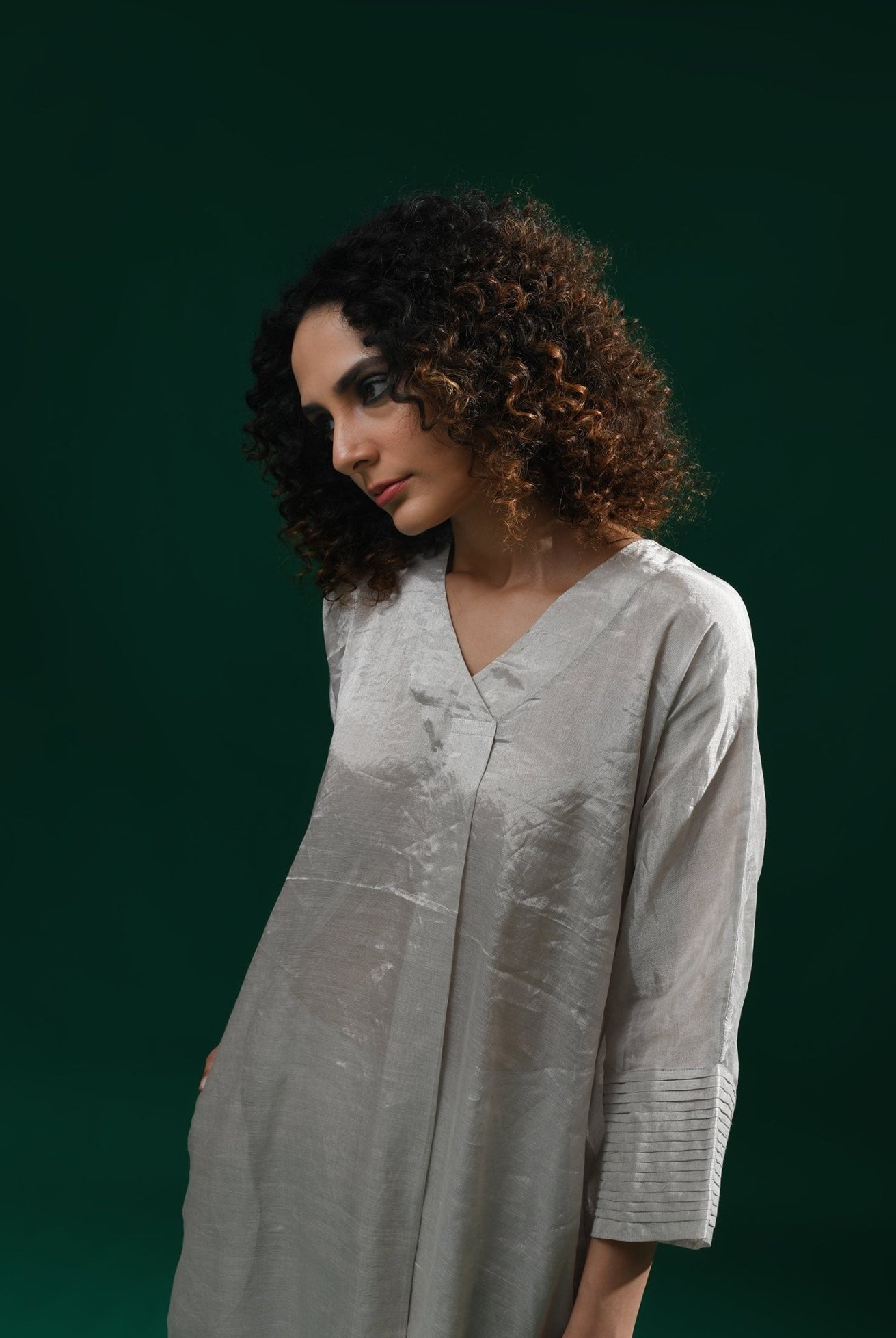 Tissue Kaftan Co - Ord with Pleated Cuff (Set of 2) - Silver - CiceroniKurta Set, Festive WearHiranya