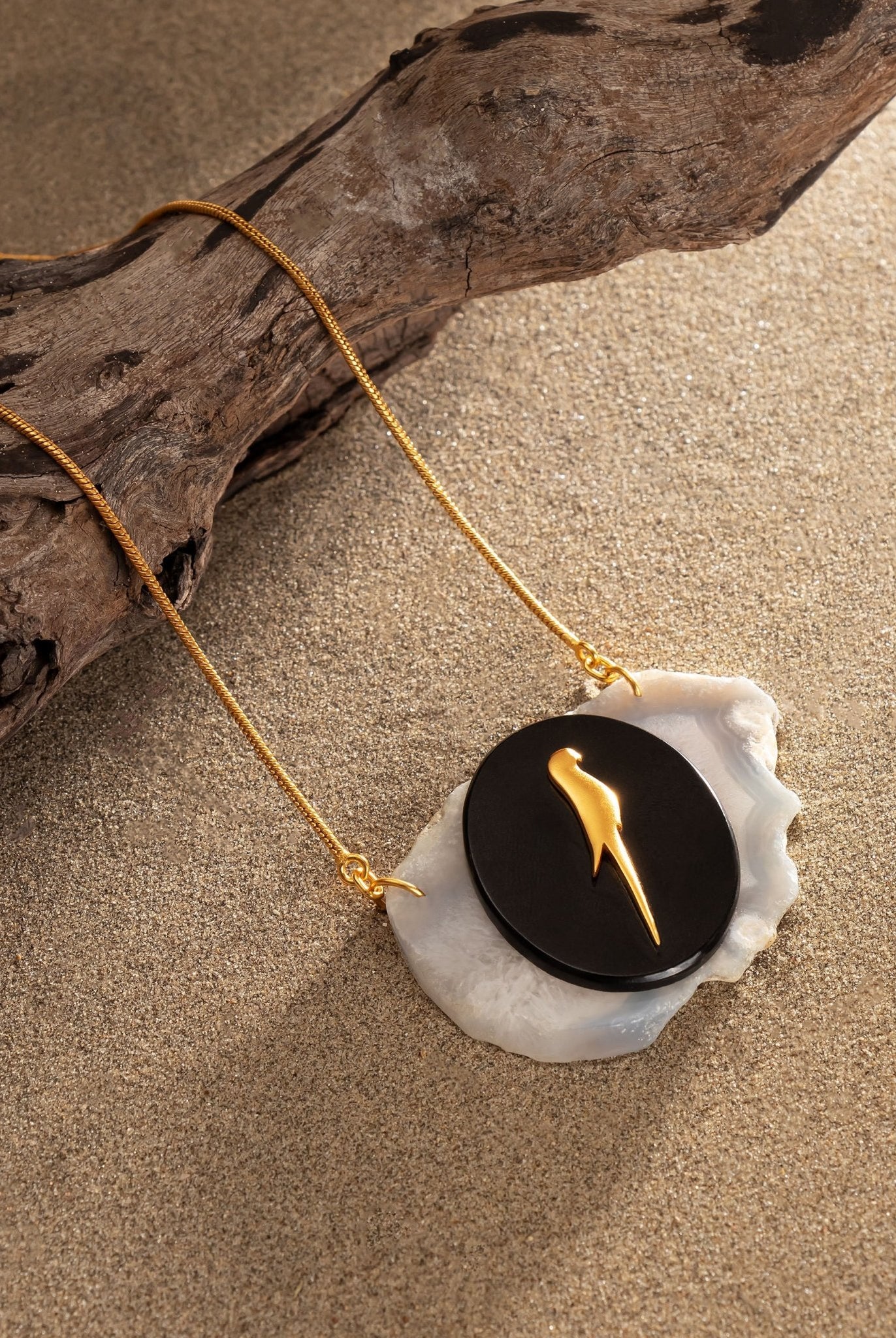 Tota and Black Agate Necklace - CiceroniNecklaceRumri
