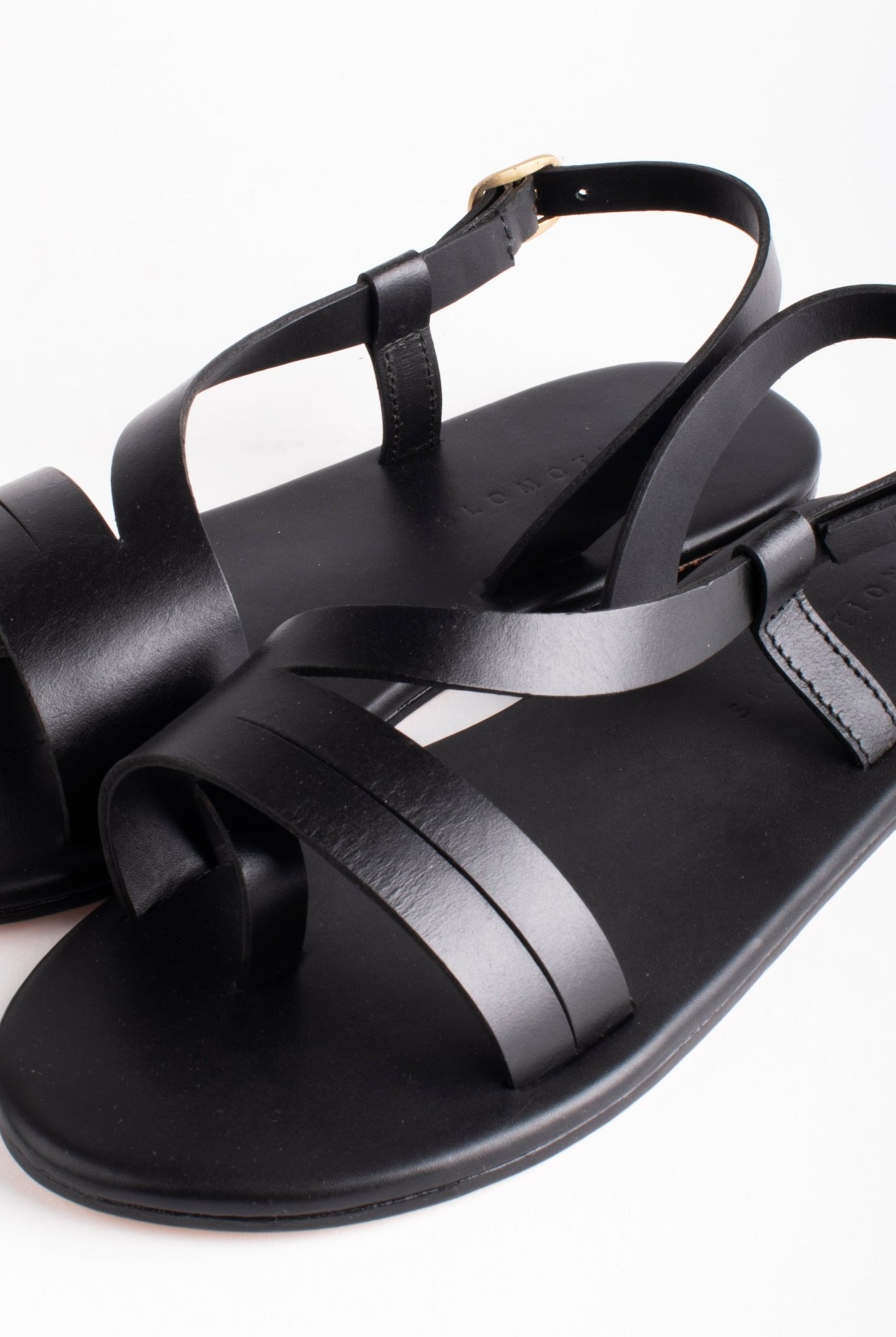 Tri - Strap Sandals - CiceroniSandalsSlomotion