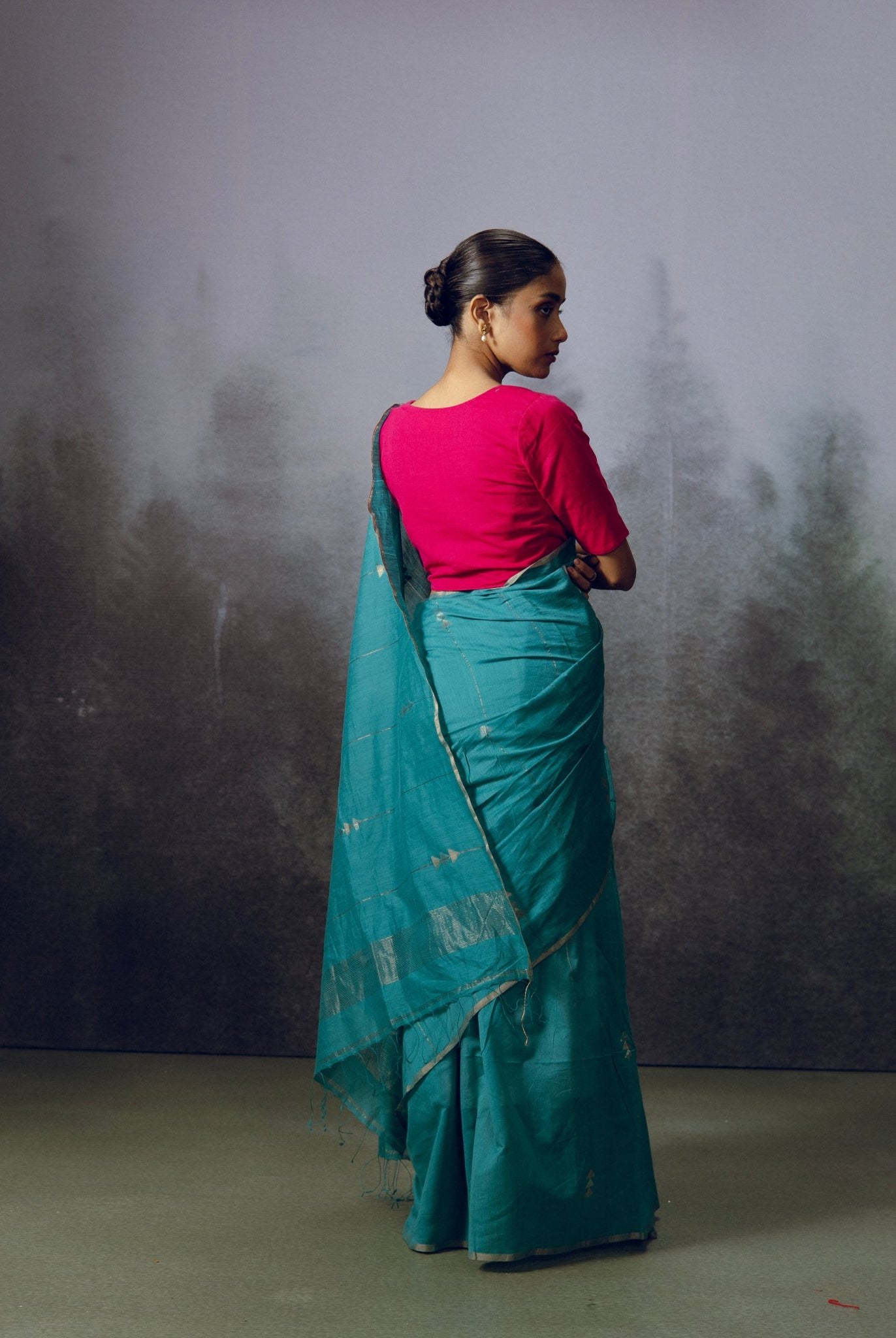 Trina Saree - CiceroniSareeGulmohar Calcutta