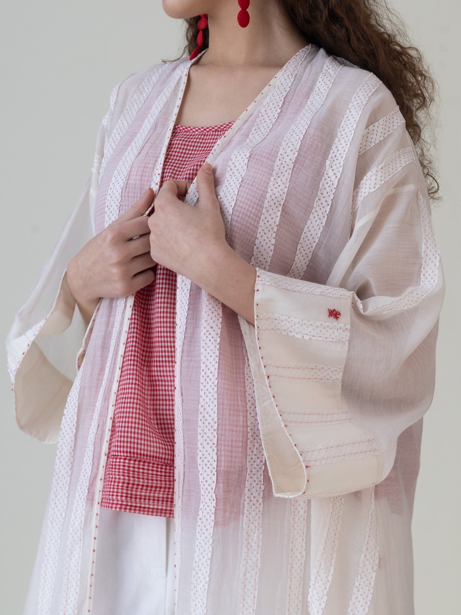 Tsukikabu White Overlay - CiceroniJacketsShades of India