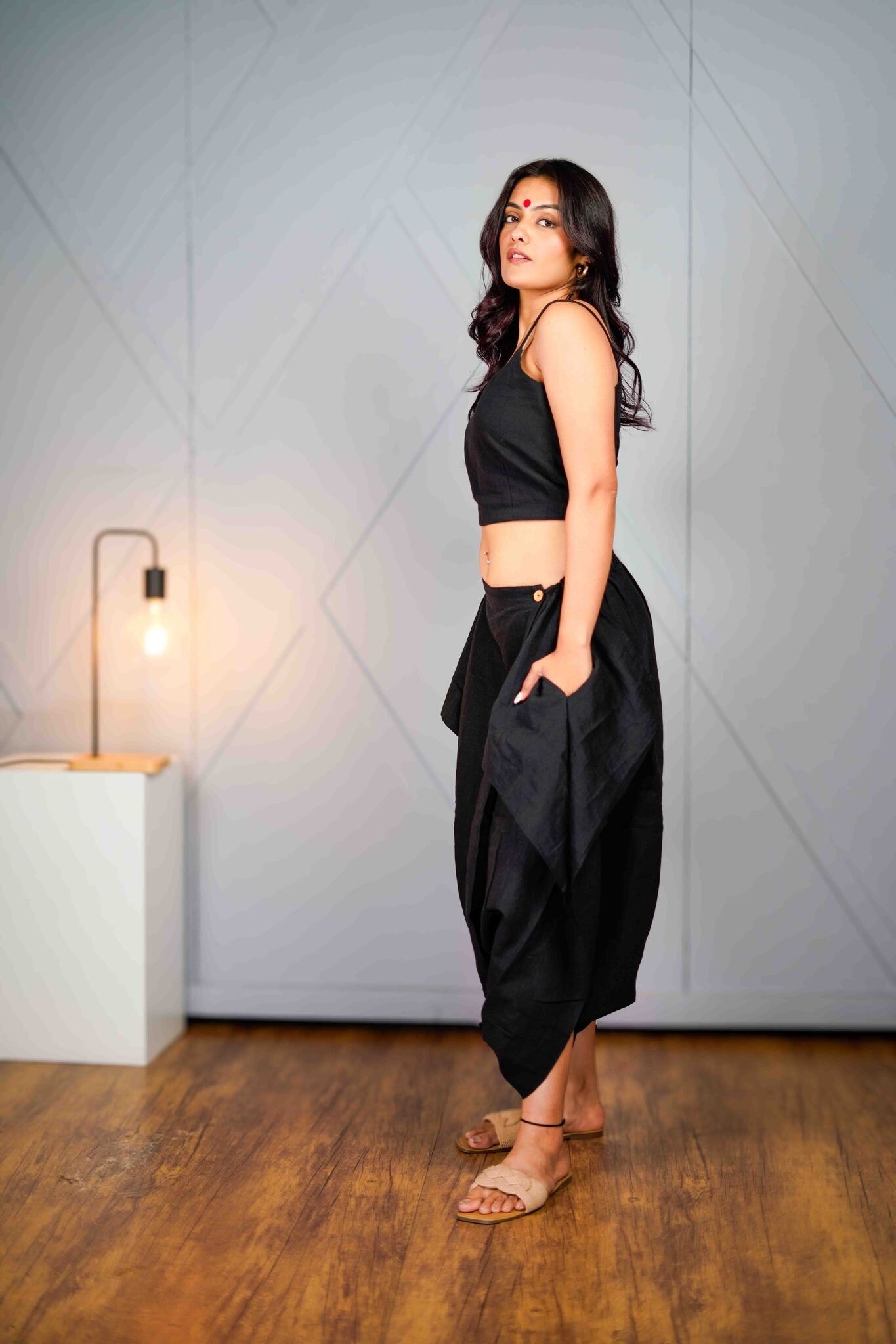 Tula – Black Asymmetric Draped Pant - CiceroniPantsPrathaa