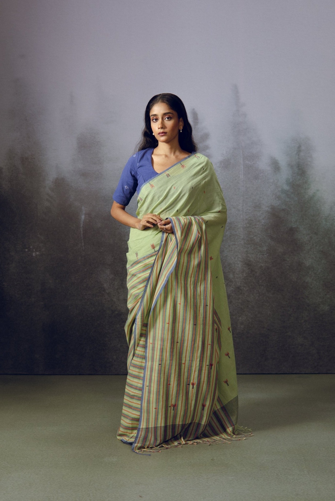 Tulip Saree - CiceroniSareeGulmohar Calcutta