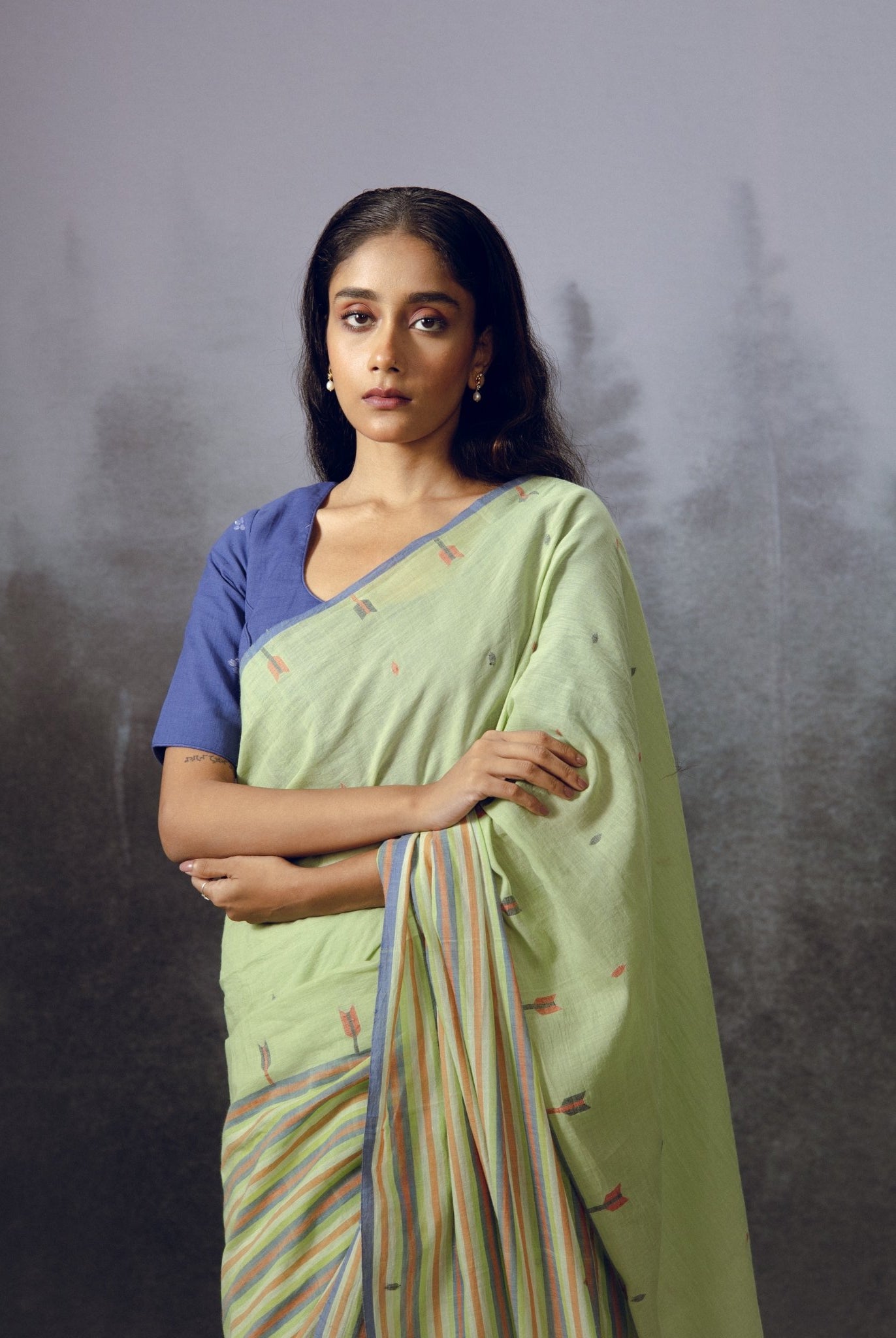 Tulip Saree - CiceroniSareeGulmohar Calcutta
