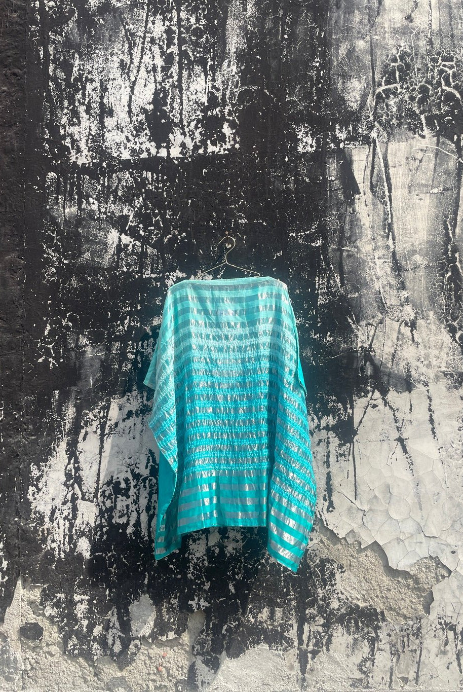 Turquoise Zari Firdaus Kaftan - CiceroniKaftanAnam Husain