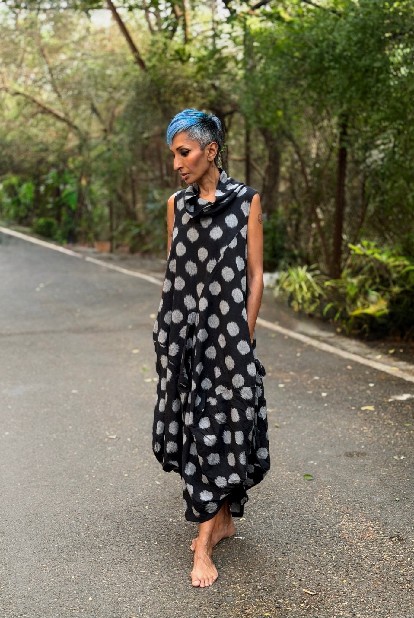 Unruly High Neck Dress - CiceroniDressesChiu