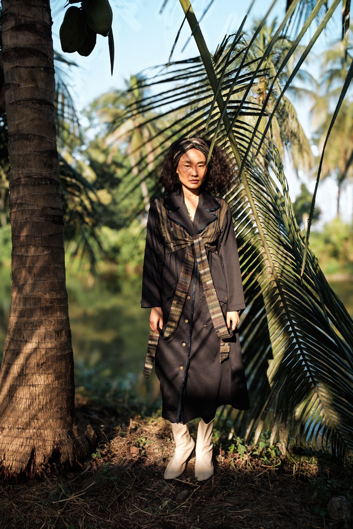 Upcycled Copenhagen Trench - Black Copper - CiceroniTrench CoatThe Terra Tribe