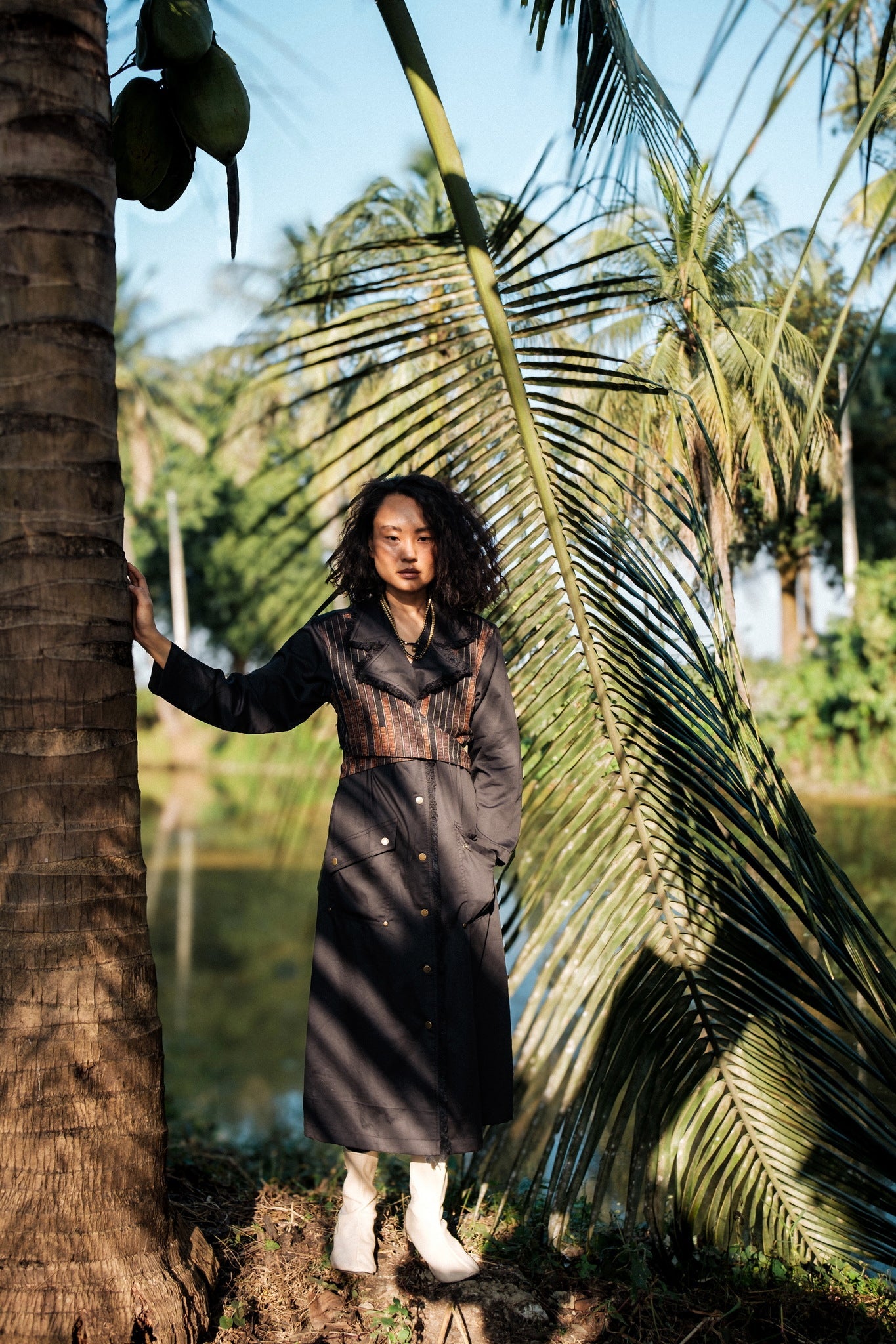 Upcycled Copenhagen Trench - Black Copper - CiceroniTrench CoatThe Terra Tribe