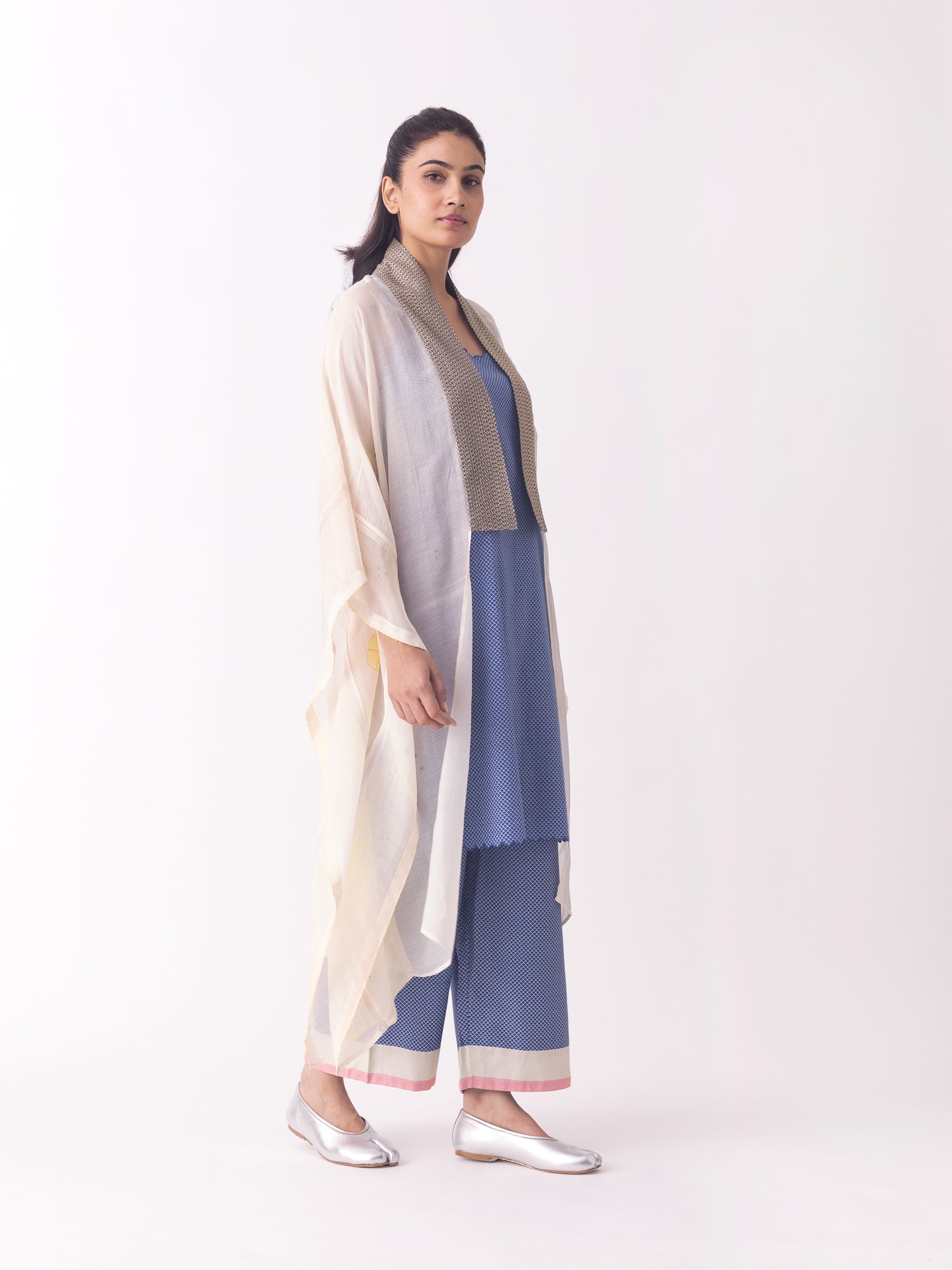 Urara Overlay with Slip - CiceroniJacketsShades of India