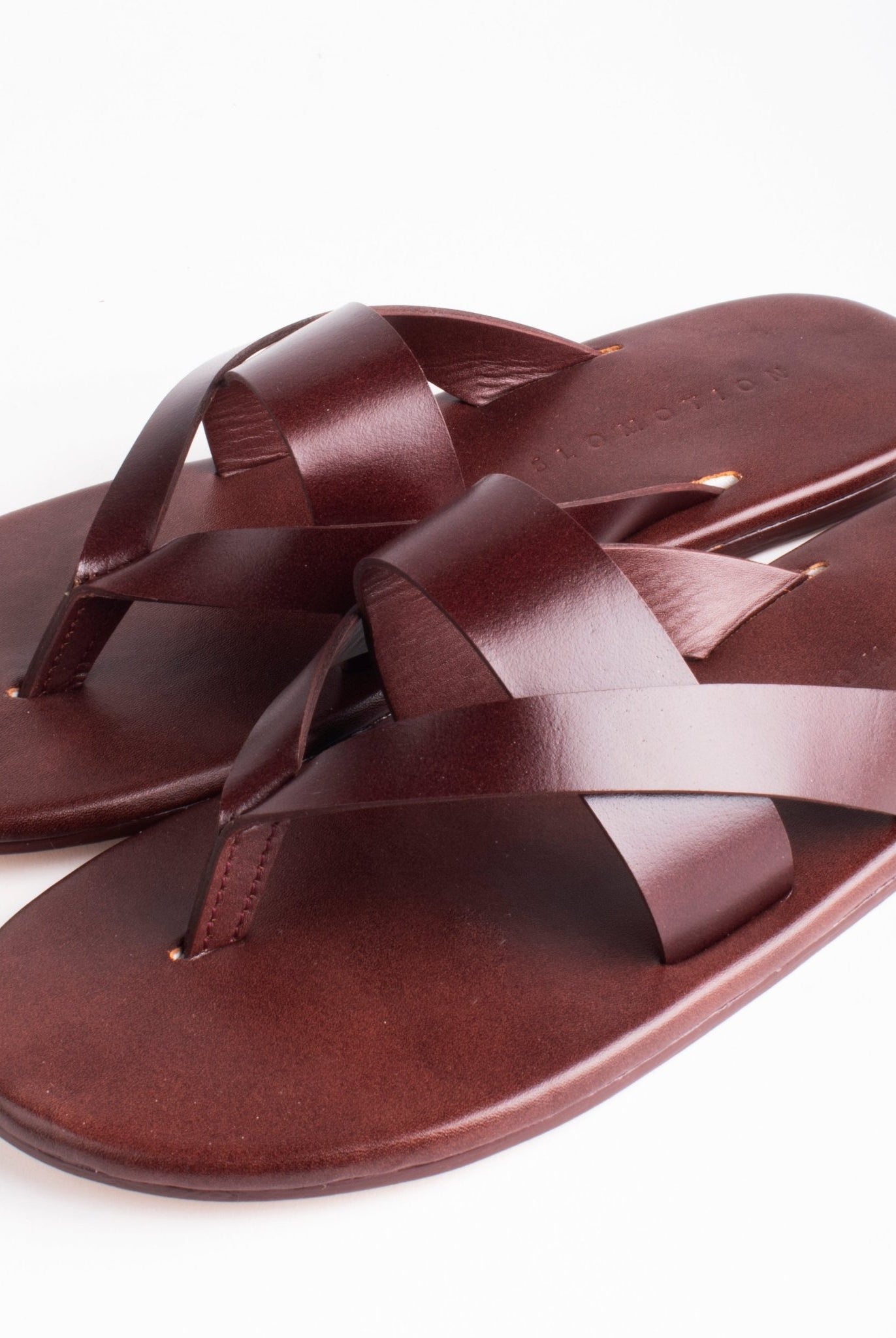 V - Strap Sandals - CiceroniSandalsSlomotion