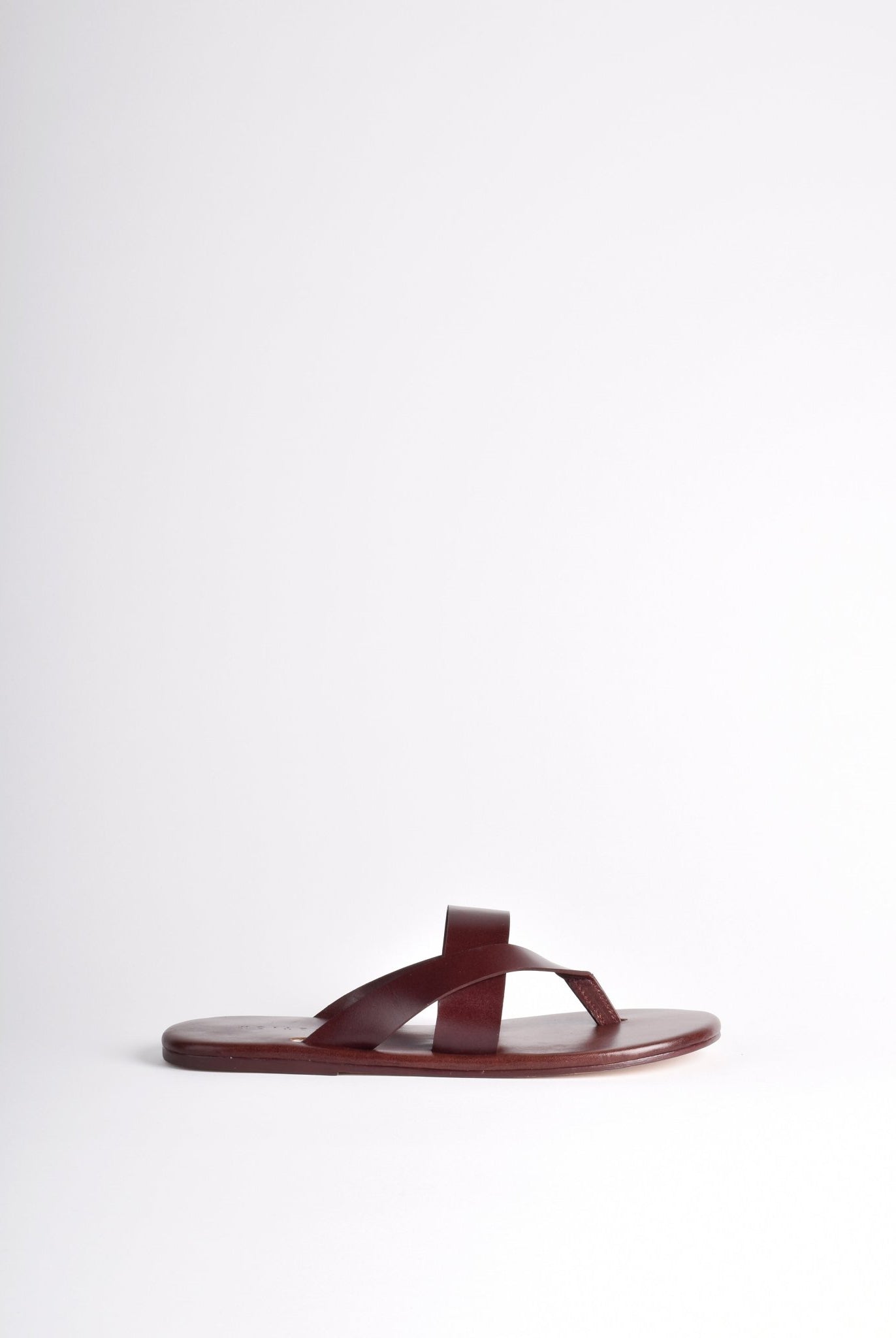 V - Strap Sandals - CiceroniSandalsSlomotion