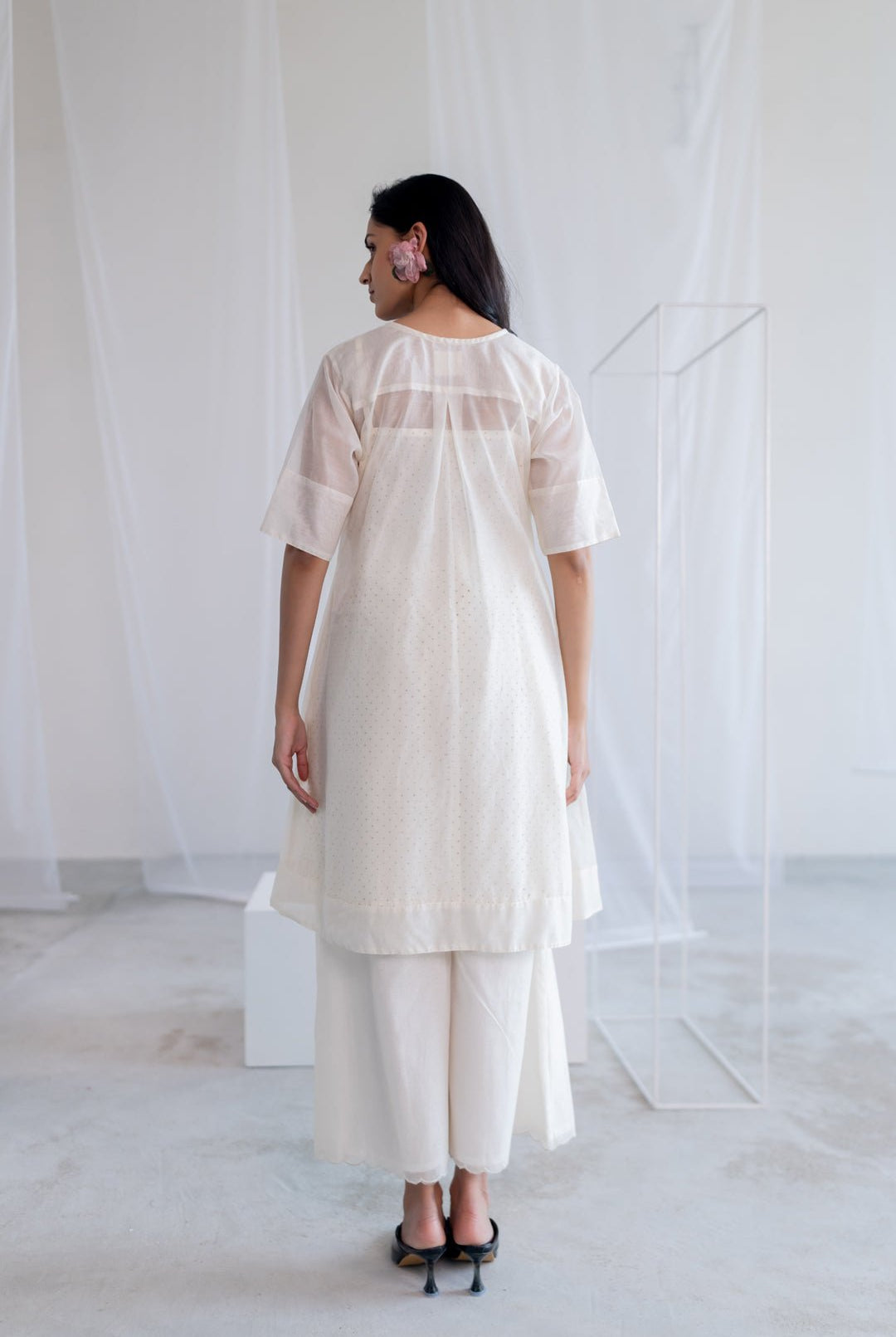 Vanilla Foliage Applique Kurta Set - CiceroniKurta Set, Everyday WearSilai Studio
