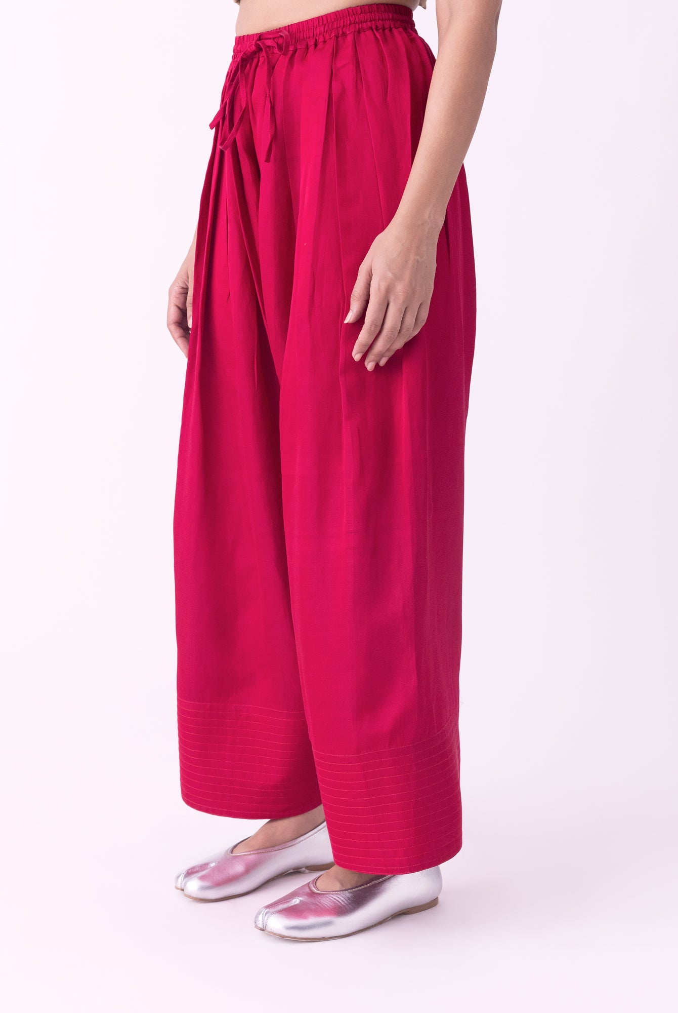 Vanya Salwar - CiceroniPantsShades of India