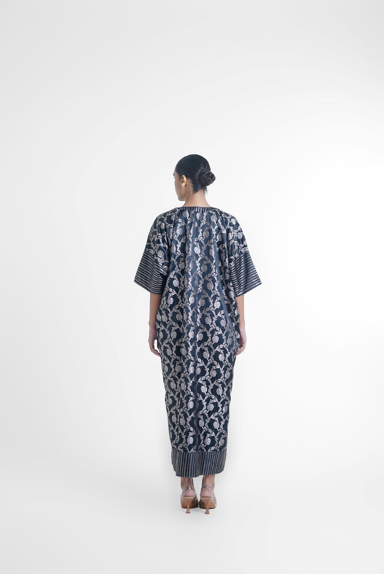 Varga Kaftan Dress in Black - CiceroniKaftanShriya Singhi