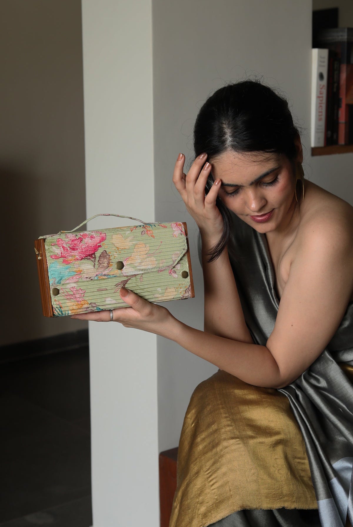 Vihma Box Clutch - Changeable Sleeve - CiceroniClutchLukka Chuppi