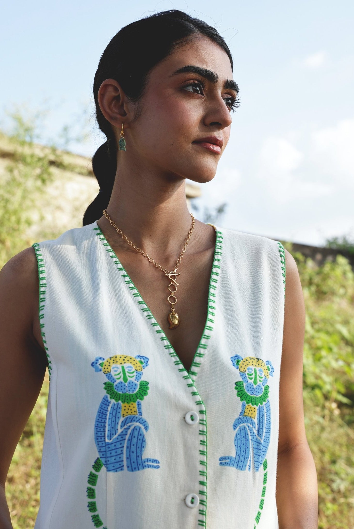 Vrinda Vest - CiceroniVestThe Raw India