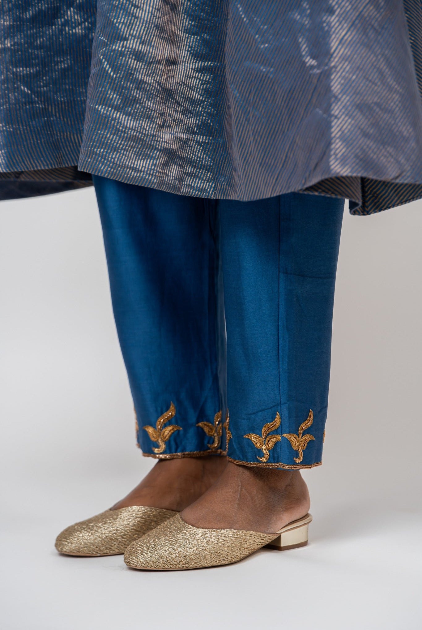 Water Lily Set - CiceroniKurta Set, Festive WearKajal Agarwal