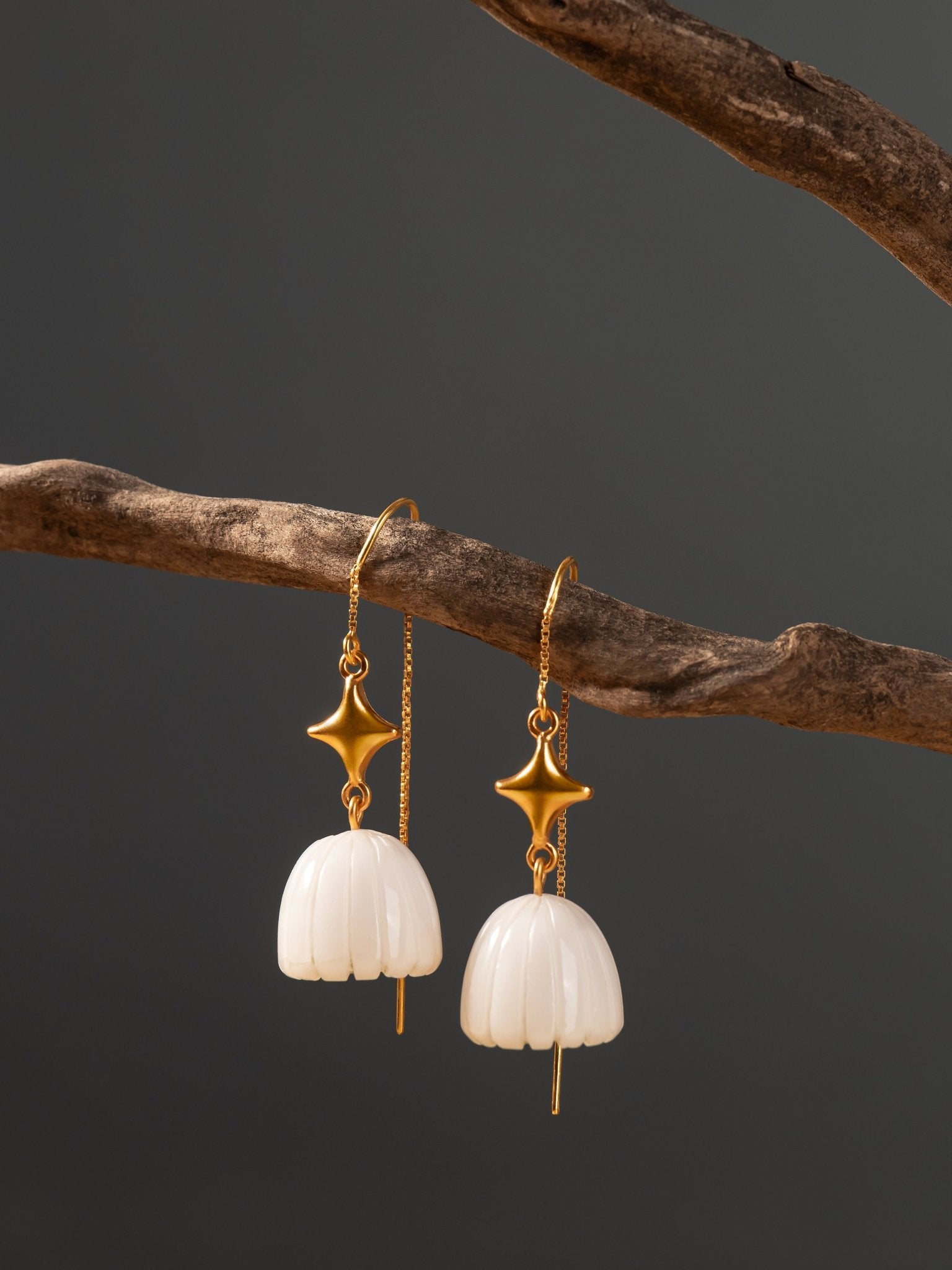 White Blossom Threader - CiceroniThreader earringRumri