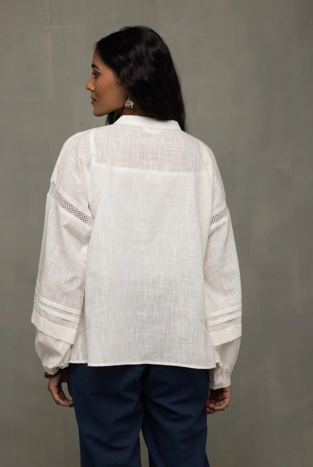 White Breezy Relaxed Fit Top - CiceroniTopsSutra Art of Clothing