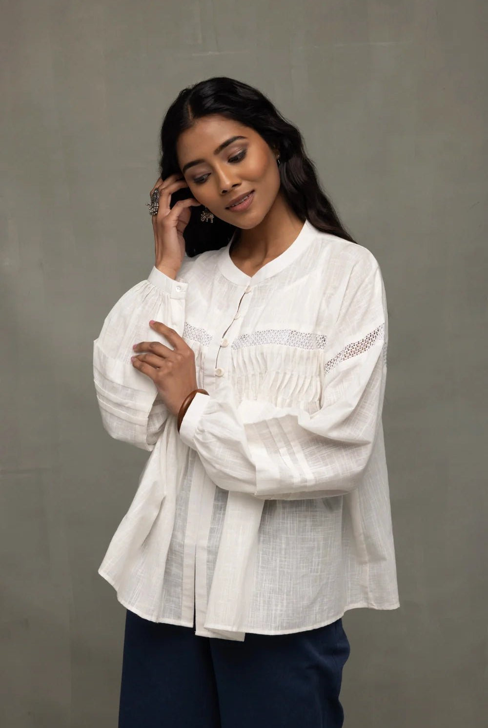 White Breezy Relaxed Fit Top - CiceroniTopsSutra Art of Clothing