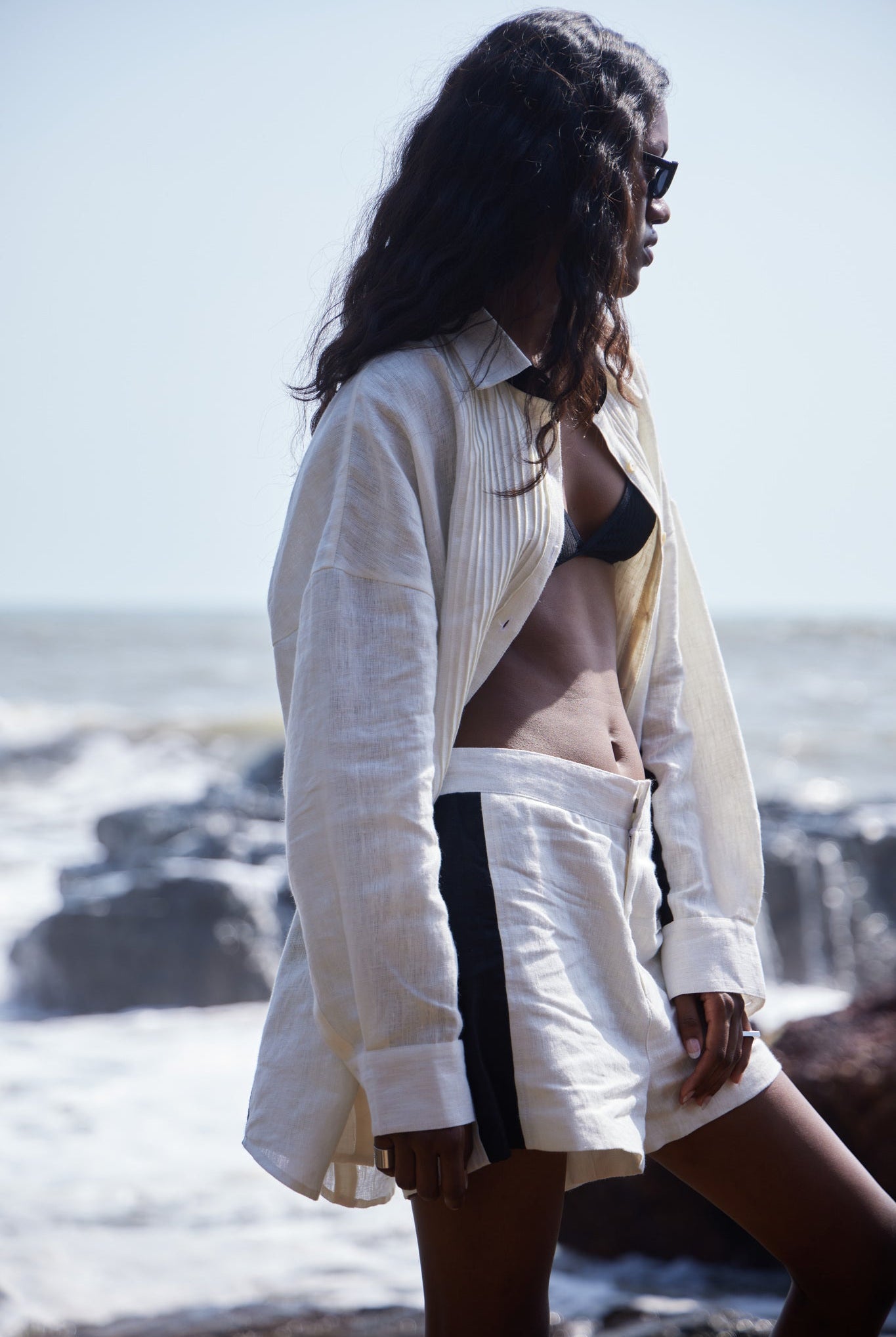 White Linen Shorts - CiceroniShortsPriyanca Khanna