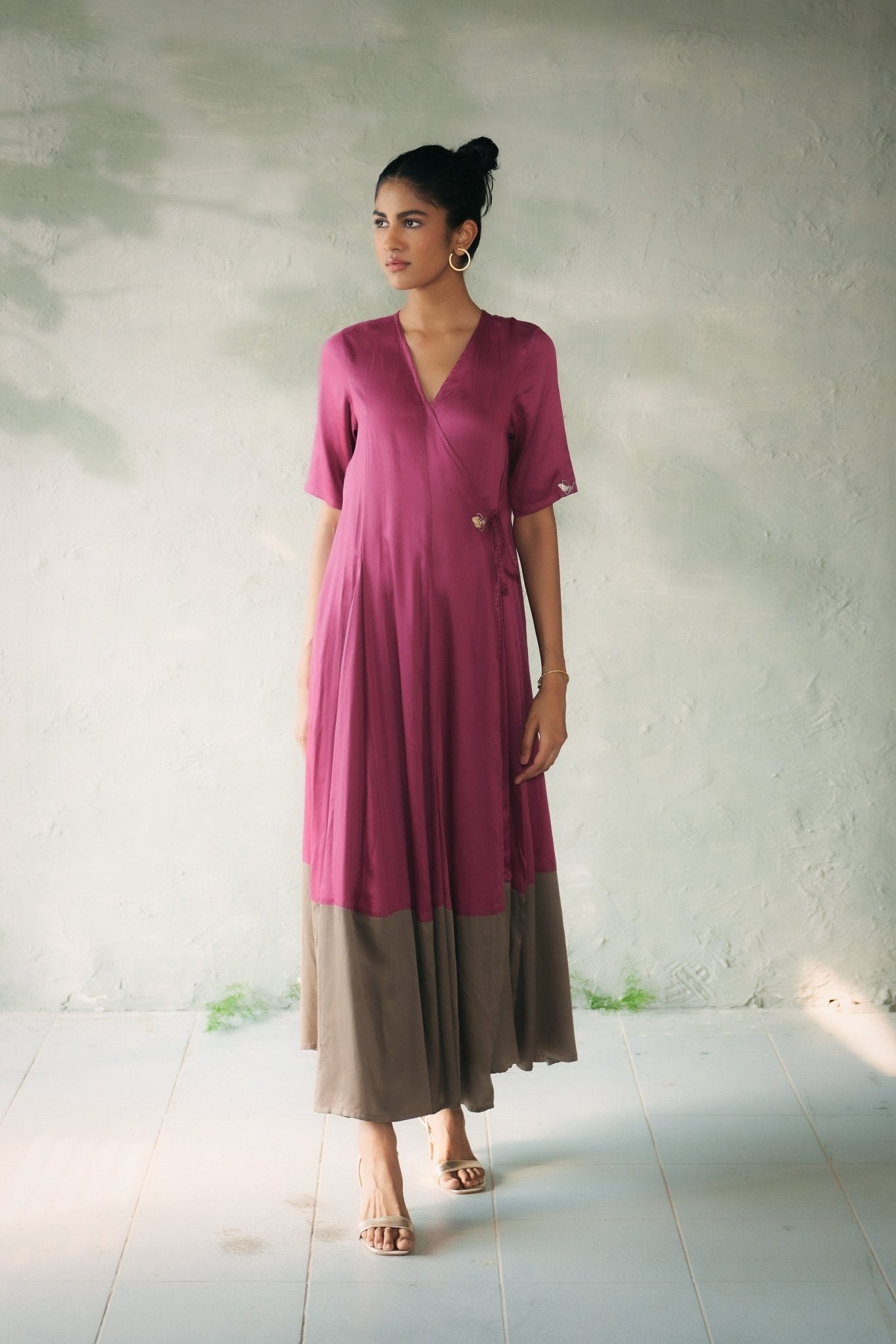 Winged Whisper dress - CiceroniDressesCanoopi