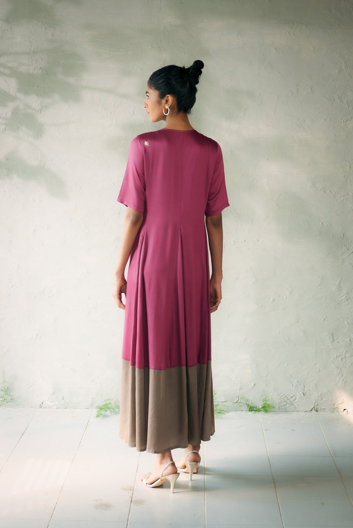 Winged Whisper dress - CiceroniDressesCanoopi