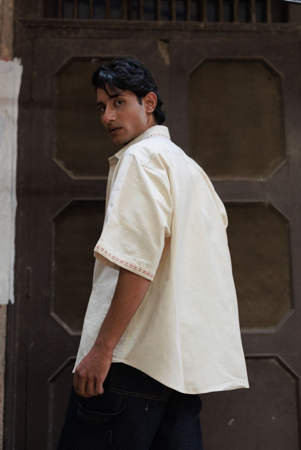 Winglore - Beige Appliqué Hand Embroiderd Pure Linen Vine Oversized Shirt - CiceroniUnisex ShirtsWinglore