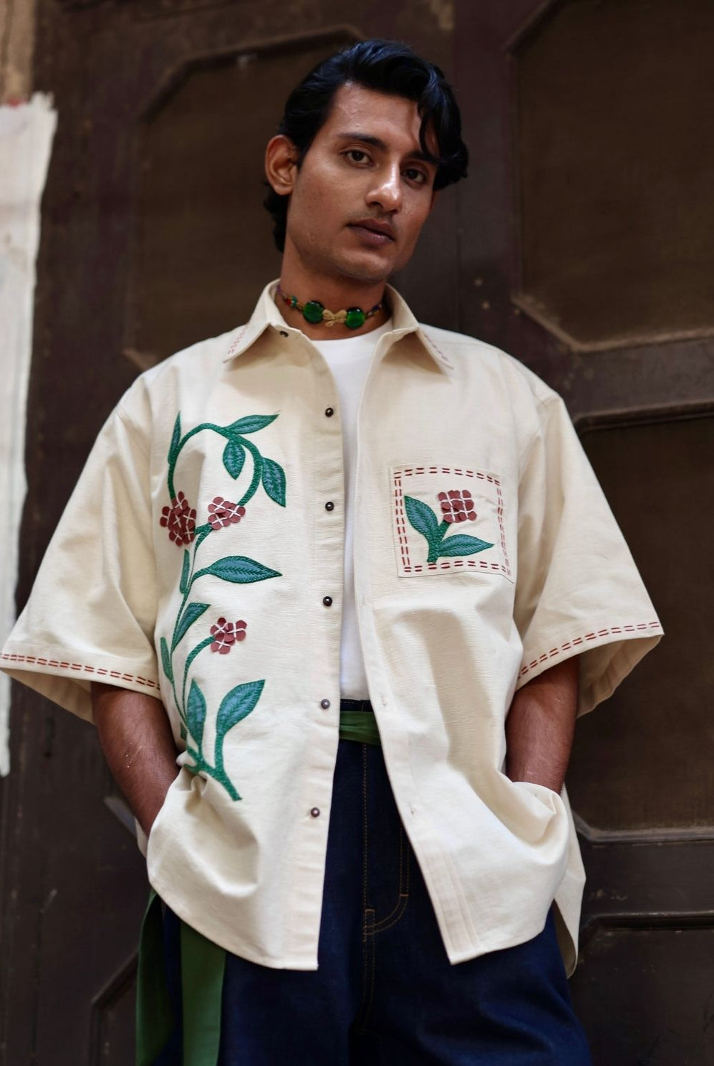 Winglore - Beige Appliqué Hand Embroiderd Pure Linen Vine Oversized Shirt - CiceroniUnisex ShirtsWinglore