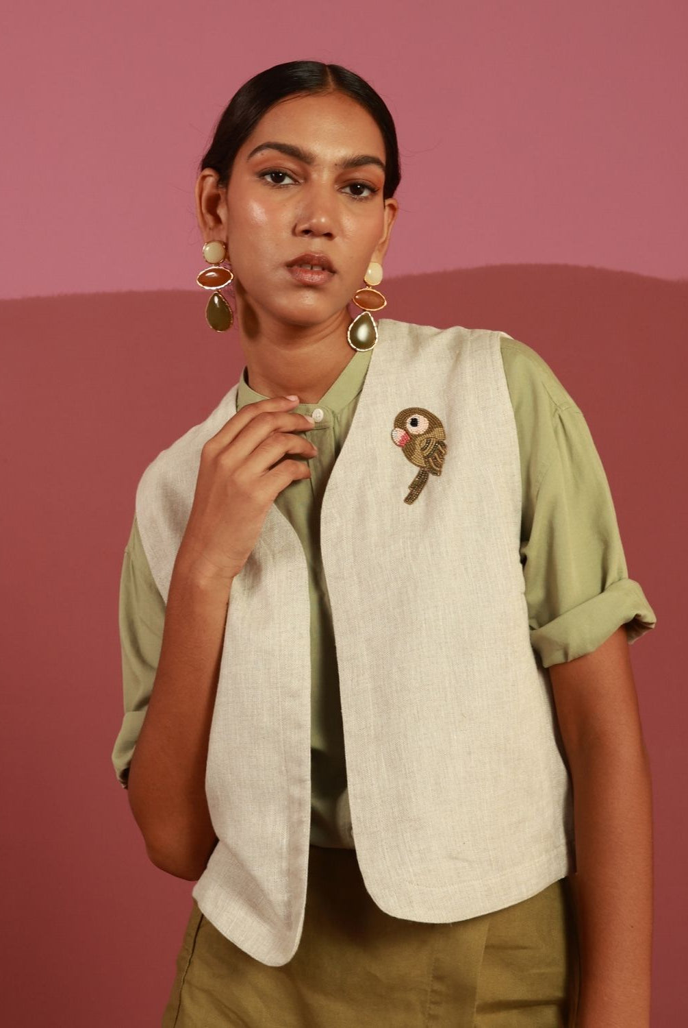 Winglore - Beige Hand Embroidered Parakeets Gilet - CiceroniJacketsWinglore