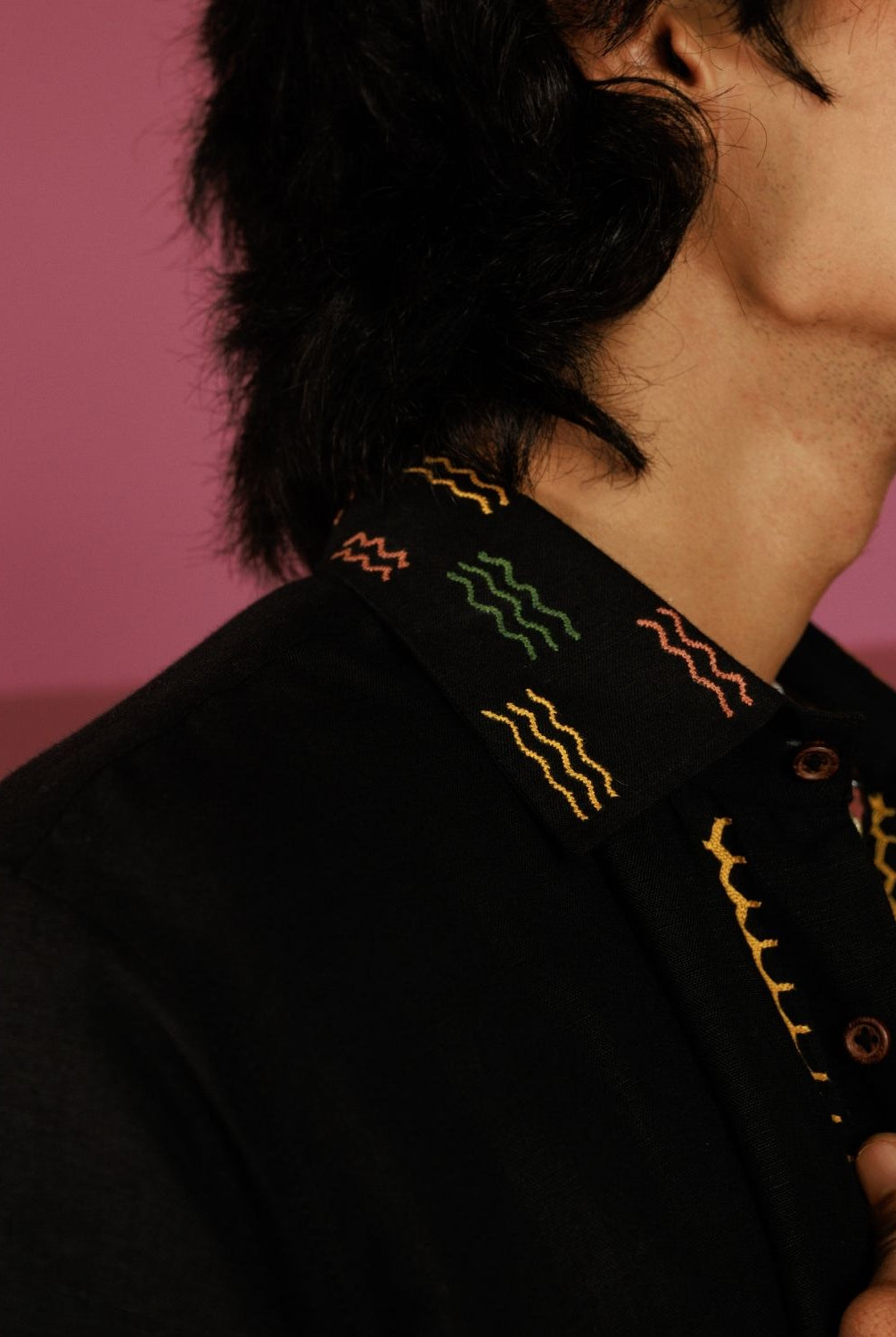Winglore - Black Hand Embroiderd Fish Pure Linen Oversized Shirt - CiceroniUnisex ShirtsWinglore
