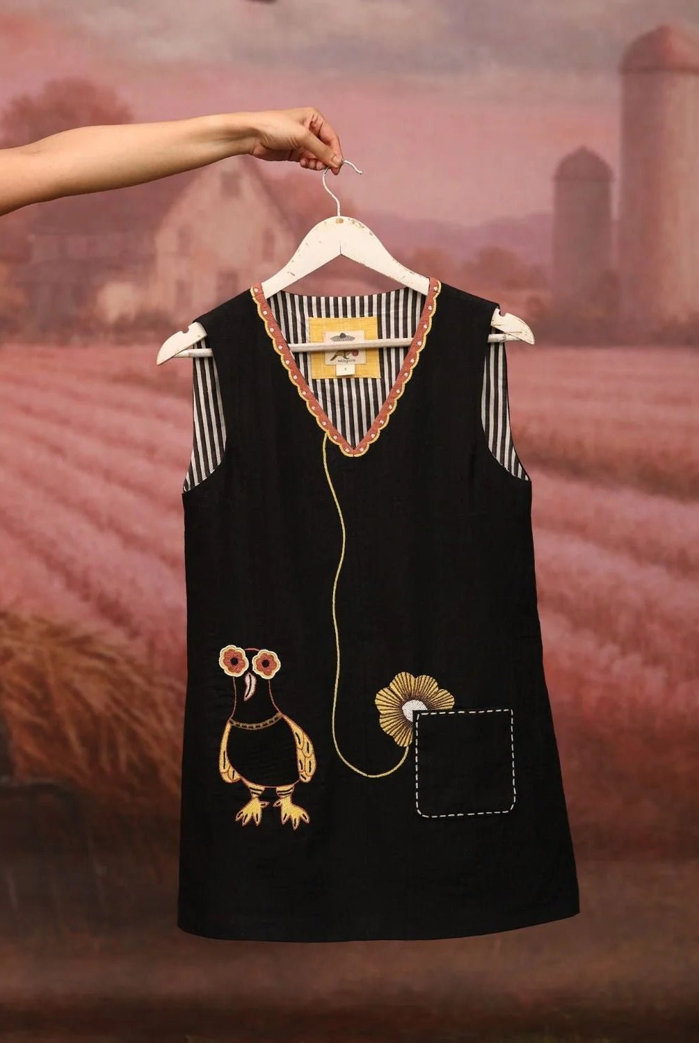 Winglore - Black Linen Hand Embroidered Curious BIrd Short Dress - CiceroniDressesWinglore