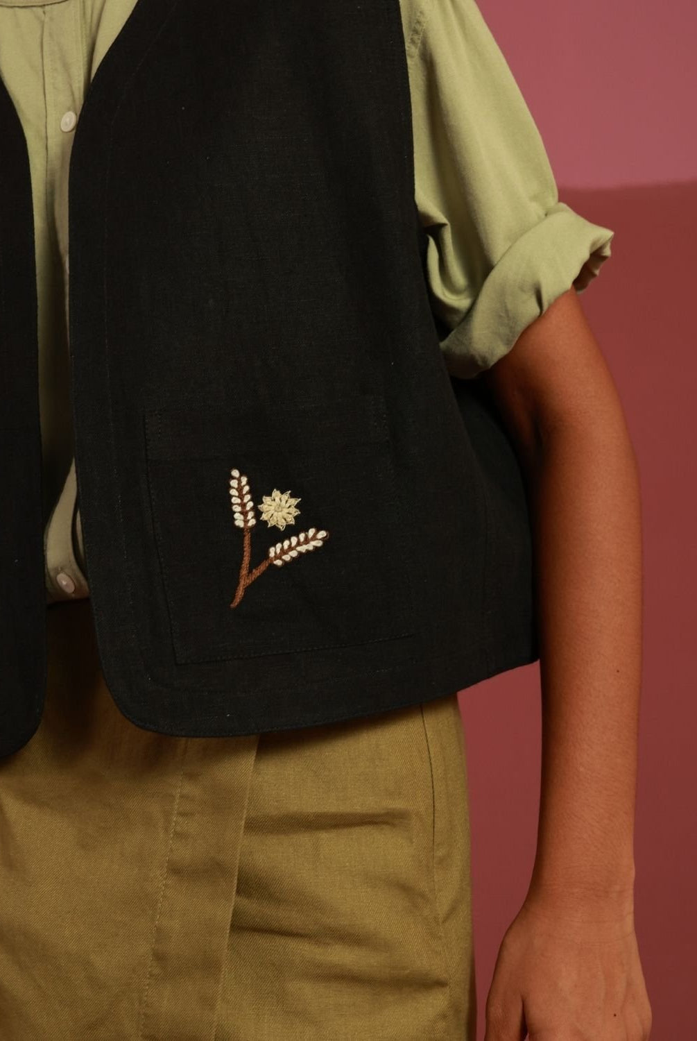 Winglore - Bold Black Patch Hand Embroidered Gilet - CiceroniJacketsWinglore