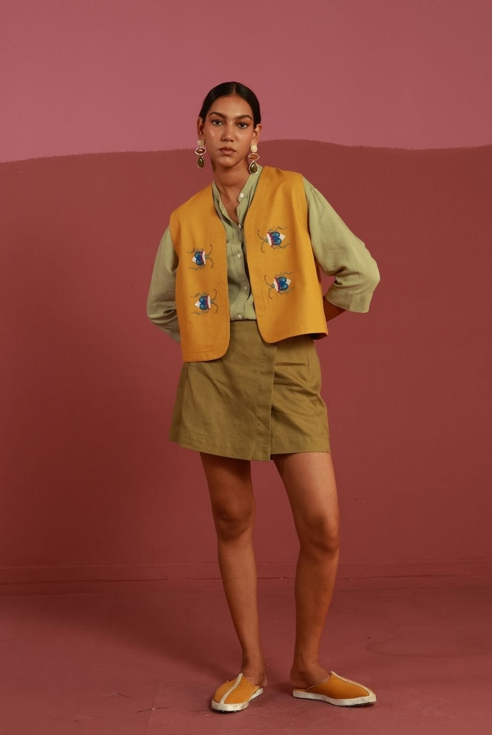 Winglore - Golden Yellow Bug Me Not Hand Embroidered Gilet - CiceroniJacketsWinglore