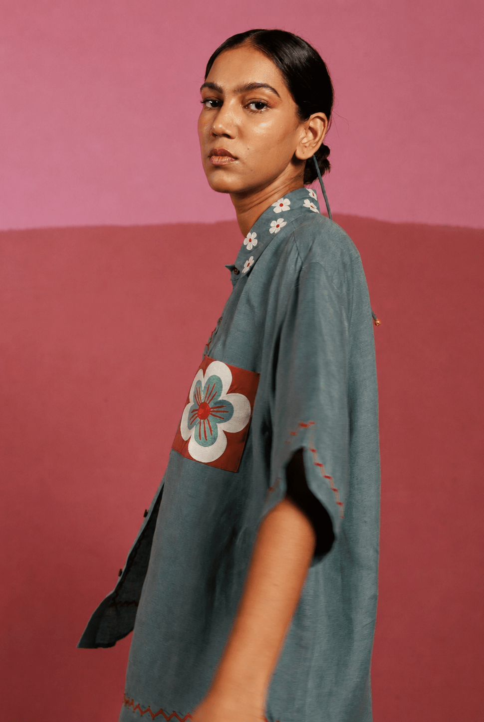 Winglore - Gray Teal Flower Patch Hand Embroiderd Pure Linen Oversized Shirt - CiceroniUnisex ShirtsWinglore