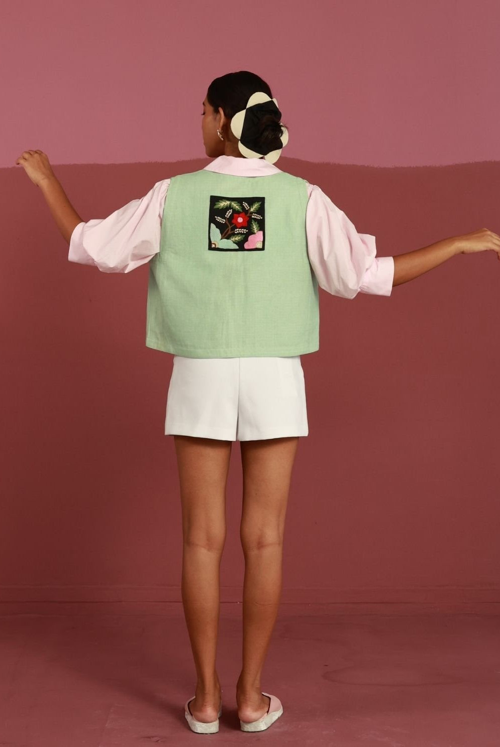 Winglore - Green Honeydew Hand Embroidered Gilet - CiceroniJacketsWinglore