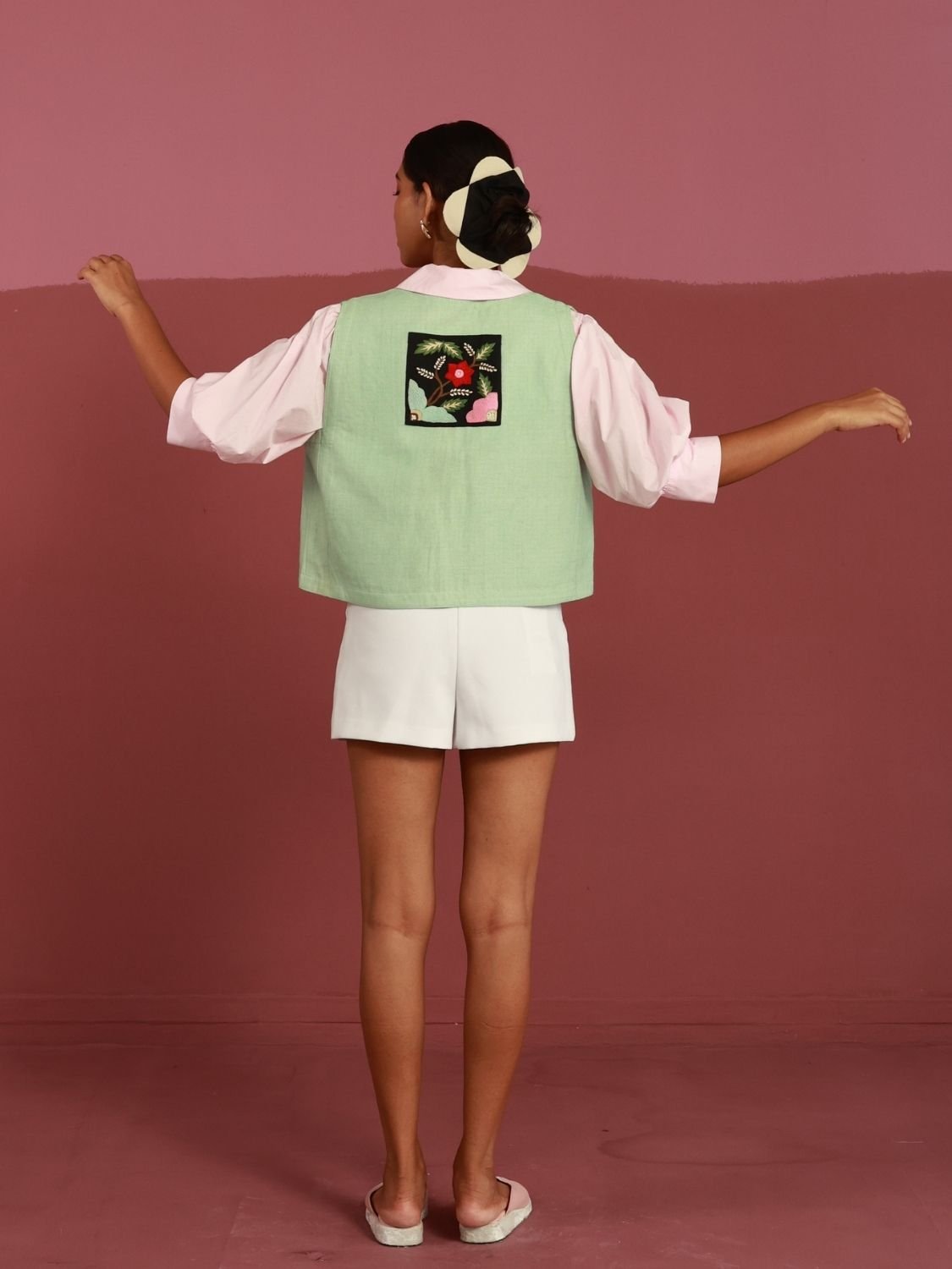 Winglore - Green Honeydew Hand Embroidered Gilet - CiceroniJacketsWinglore