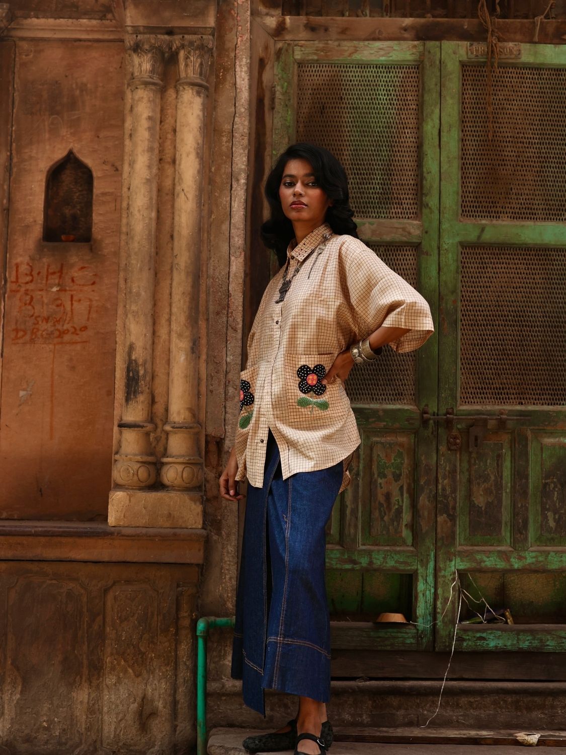 Winglore - Hand Embroiderd Kosa Silk Prim & Primrose Flower Oversized Shirt - CiceroniUnisex ShirtsWinglore