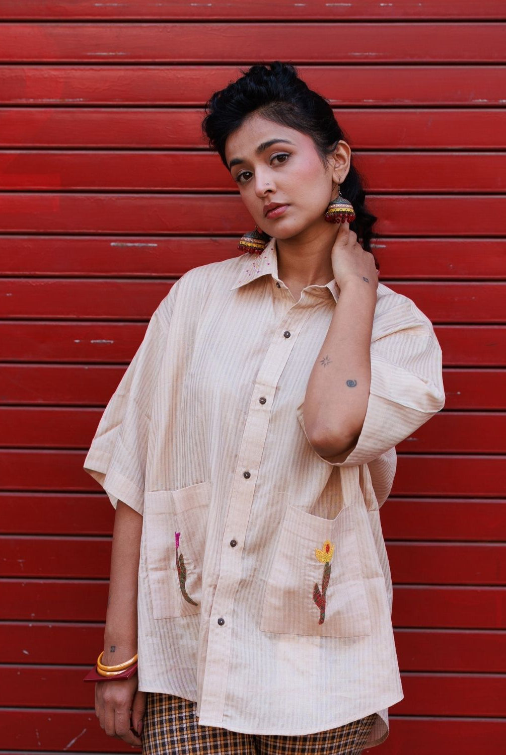 Winglore - Hand Embroiderd Kosa Silk Tulips Oversized Shirt - CiceroniUnisex ShirtsWinglore